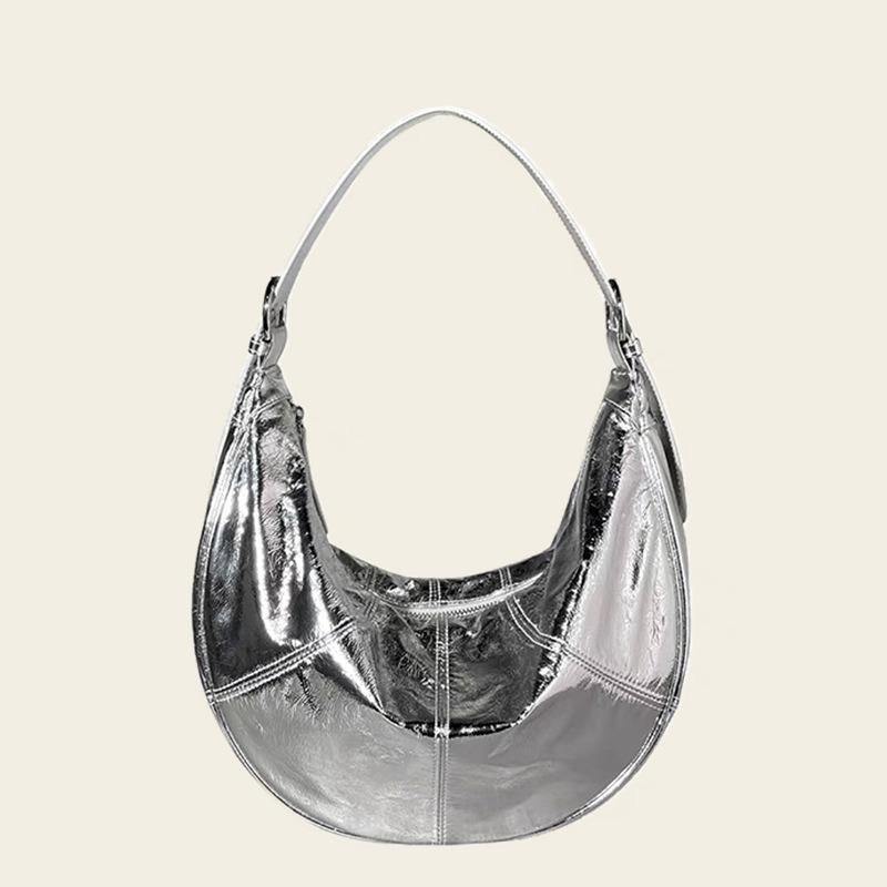 Leather women's bags, cloud bags, women's bags, niche design, underarm bags, large-capacity messenger bags, women's versatile bags