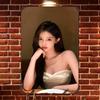 HD Tin Sign Vintage Elegant Asian Girl In White Strapless Dress At Restaurant Metal Wall Art Retro Decor for Home Bar Cafe