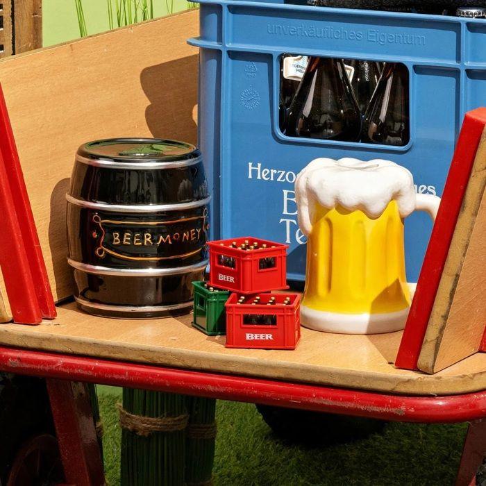 Tirelire en céramique tonneau de bière