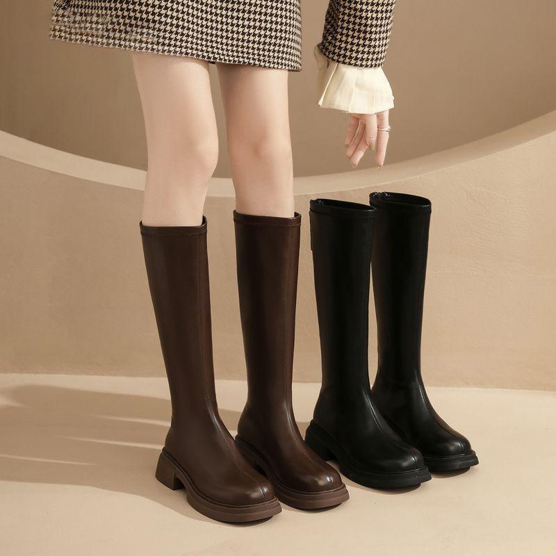 Bequeme und dünne hohe Stiefel für Kinder 2025 Herbst und Winter neue modische vielseitige dicksohlige kleine Martin-Stiefel für Damen