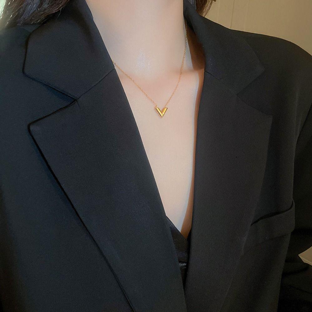

Fashion Letter V-shaped Earring Simple V-shaped Pendant Necklace Daily Necklace