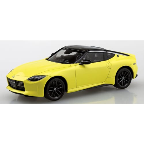 Aoshima Bunka Kyozai (AOSHIMA) 1/32 The Snap Kit Series Nissan RZ34 Fairlady Z Ikazuchi Yellow Pre-Colored Plastic Model Kit 17-A