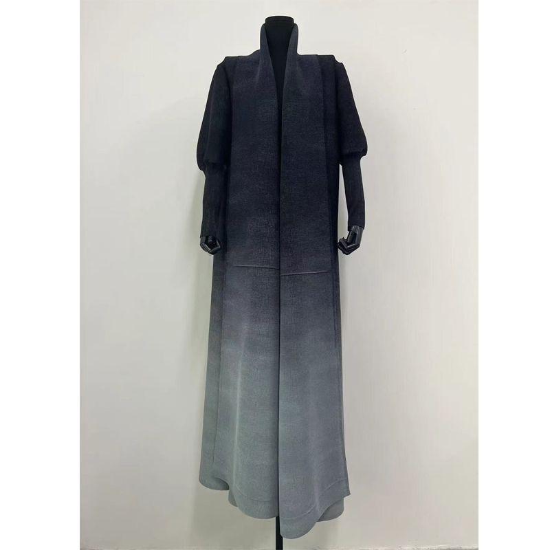 

Драпированный Полный и Худой Нейтральный Новинка Градиентный Цвет Лацкан Длинные Рукава Трансграничный Большой Размер Верхняя Одежда Женская Одежда Длинный Кардиган Пальто Black All yards