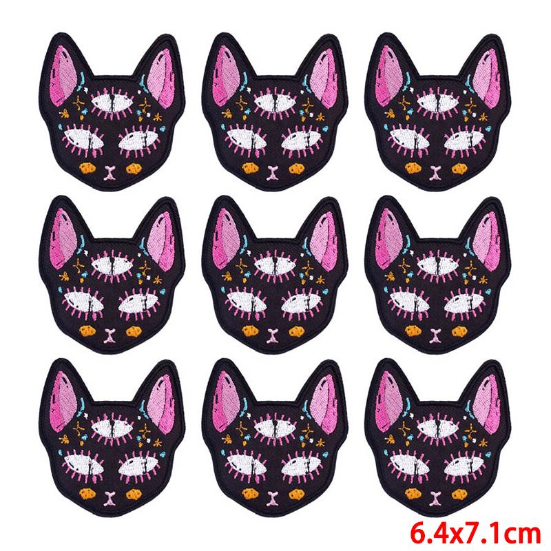 10 Pcs/lot Wholesale Embroidery Patch Iron On Patches For Clothing Patches On Clothes Jackets Decor Applique Sew Supplies