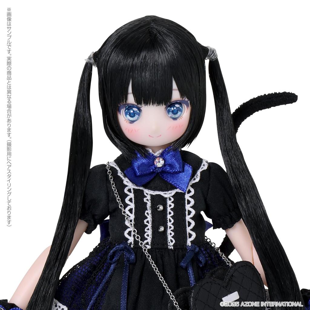 Azone International Karafuru Mebae Gift from Cat Painted Movable Doll Dreamin' / ~A M.K.~ (Black ver.)