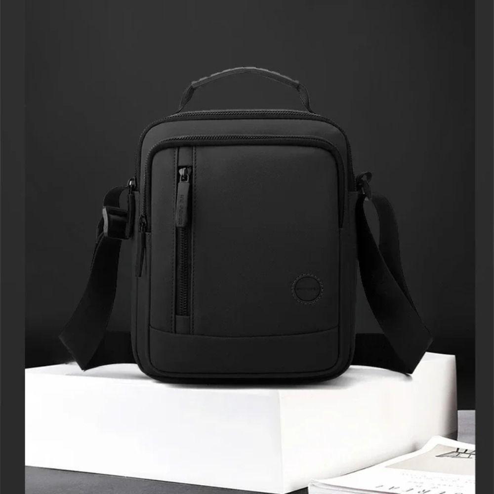 Single Shoulder Men's Shoulder Bag Nylon Fabric Big Capacity Man Messenger Bag Stylish Elegant Style Casual Male Crossbody Bag