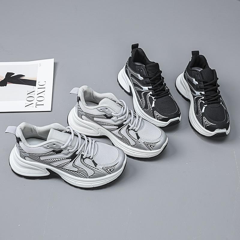 Fashion color matching retro dad shoes 2025 spring and autumn new lazy shoes breathable thick sole heightening casual sports shoes