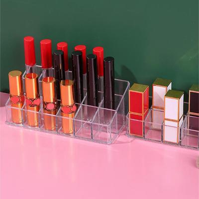 Pomôcky a príslušenstvá – Stolné organizéry na kozmetiku