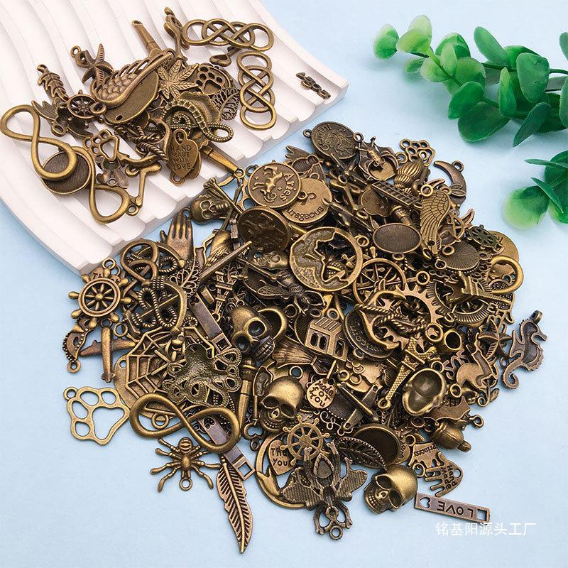 Ancient Bronze Pendants - Random Mixed Styles (20, 30, 50 Pcs) for DIY Jewelry & Accessories (E18)