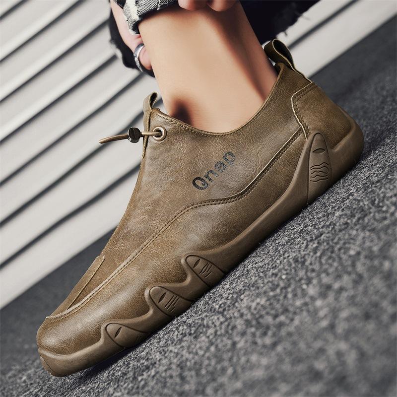 One-pedal men's shoes spring leather surface casual men's board shoes sports non-slip work soft sole little white bean shoes