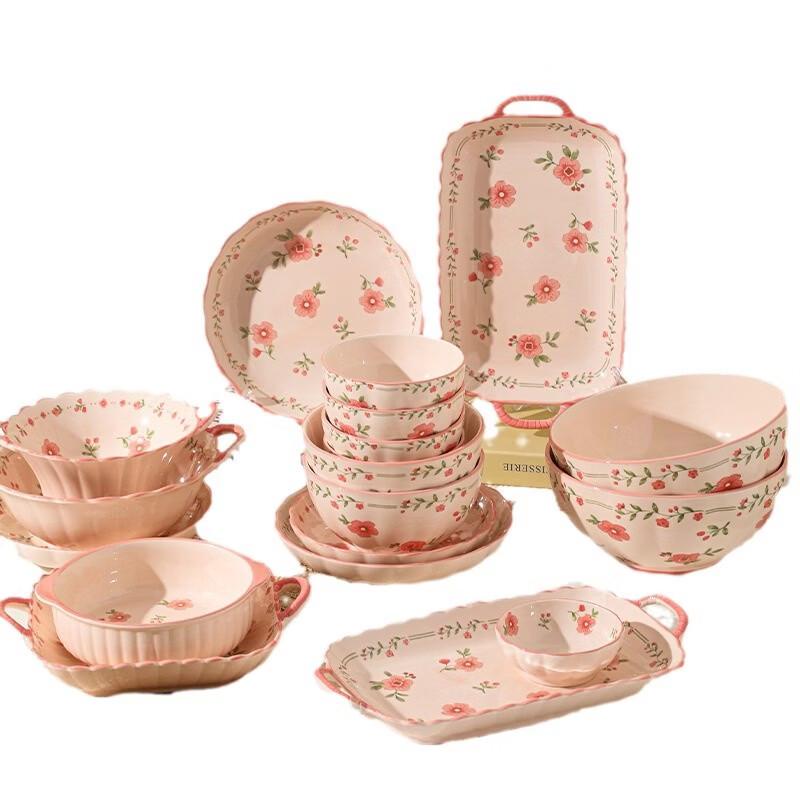 Lantuan 27-Piece Red Glaze Bone China Dinnerware Set