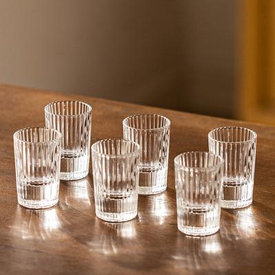 Recipientes para bebidas – Copas y vasos