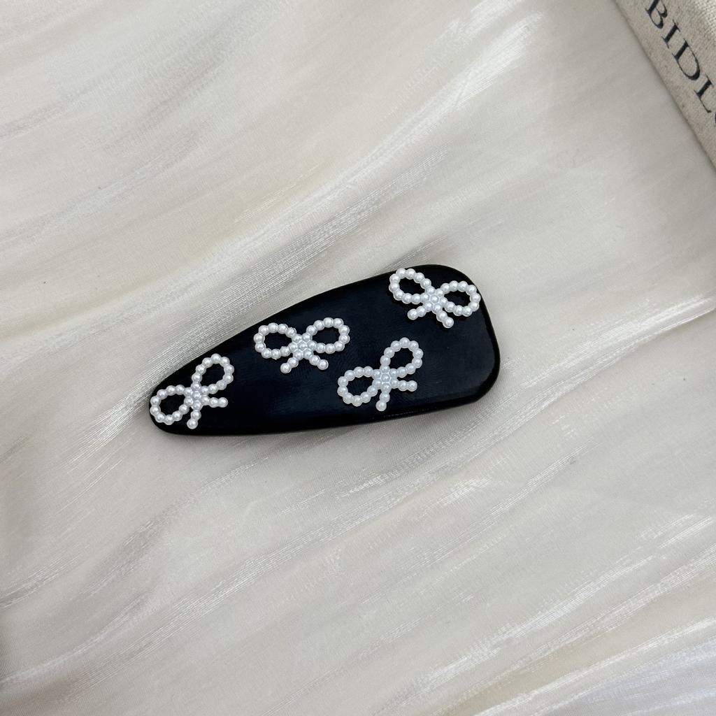 Leather Hair Accessories Bow Butterfly for Women Girl Korean Clip and Pin Crab Pearl Fairy Popular New In Kpop Sweet Kawaii Cute