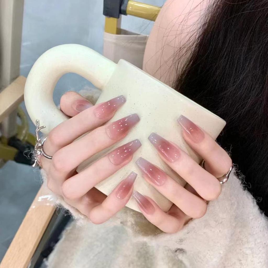 Simple French Gradient Detachable Press-On Nails: Short, Whitening False Nail Tips.