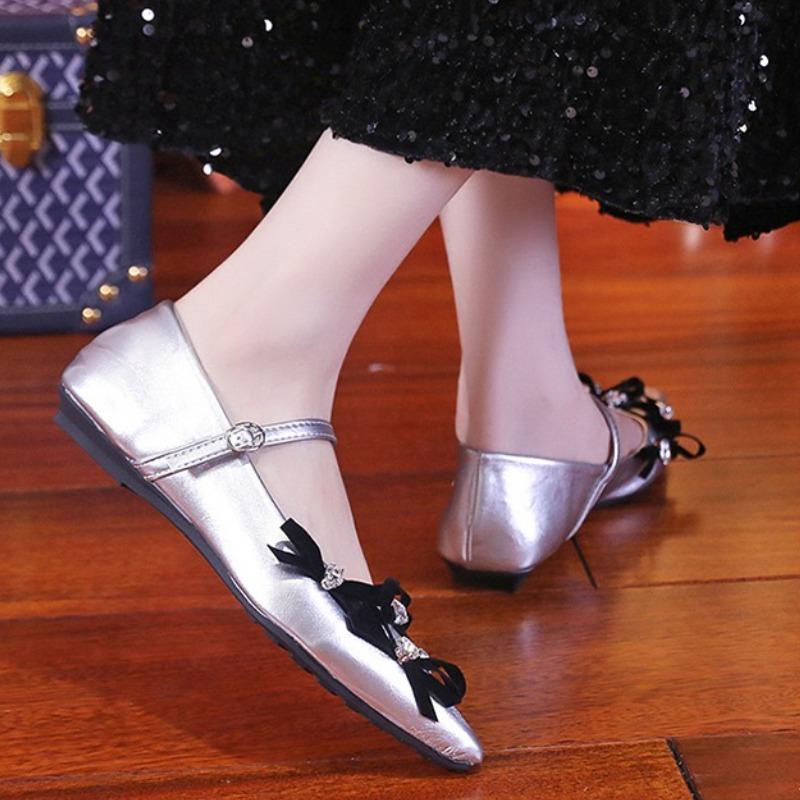 Fashion Women Sexy Pointed Toe Shoes Luxury Crystal Bow Sandals Dress Party New 2025 Designer Summer Loafers Buckle Shallow Zapatillas