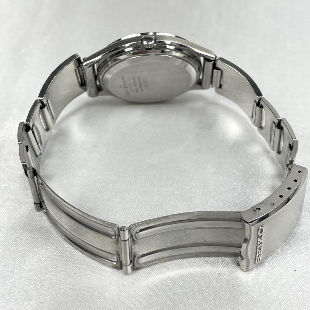 [USED] Seiko Type II Day-Date Watch, Silver, Quartz Movement, Battery Operation