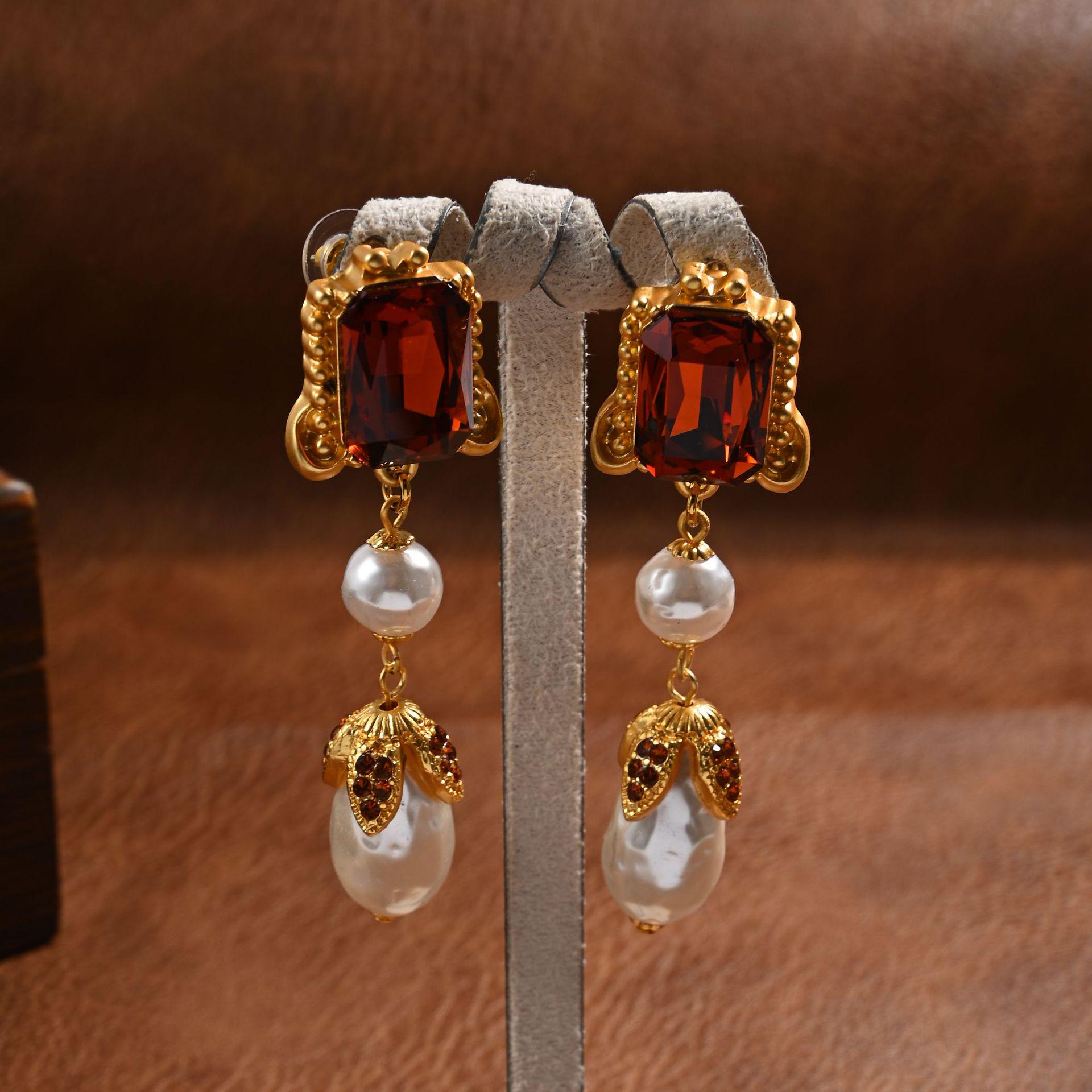 Vintage Baroque Rhinestone Earrings  Pearl Water Drop Necklace Set
