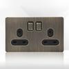 LangYeao Messinghebel UK Kippschalter Buster und Stanzlichtschalter Stil Edelstahlplatte Vintage Retro Wandschalter Steckdose