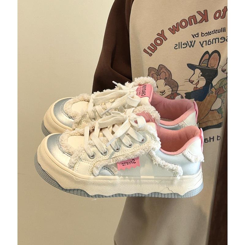 Thick-soled velvet board shoes 2025 winter new versatile little white shoes ins student casual niche warm cotton shoes