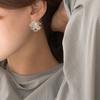 Pure Beads Pearl Flower Earrings