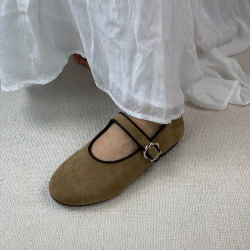 

Ретро Новые Одинарные Туфли 2025 Осень Универсальные На Одной Пряжке Круглый Носок Плоские Замшевые Туфли Мэри для Женщин 35
