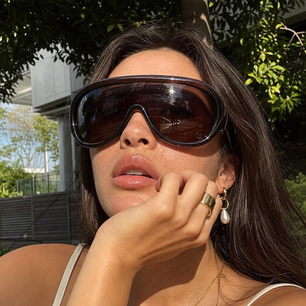 New YK large-frame sports protective sunglasses, personalized trend sunscreen sunglasses are unisex
