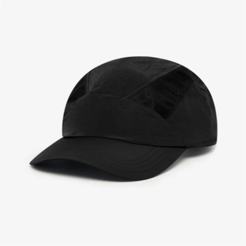 New Balance Unisex ATHLETIC CLASSIC Mesh Glossy Ball Cap B1 NBGDGS2203 19 59 1.NBGDGS2203 19