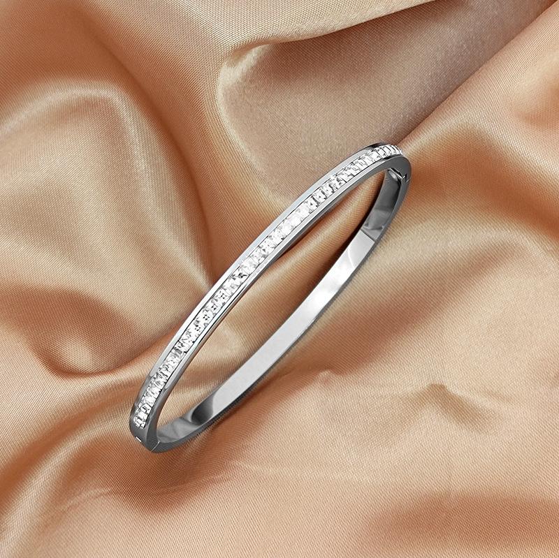 Htpwe Stainless Steel Inlaid Square Zirconium Bracelet Women 18k Gold Plated Couple Holiday Gift Bracelet Party Daily Zircon