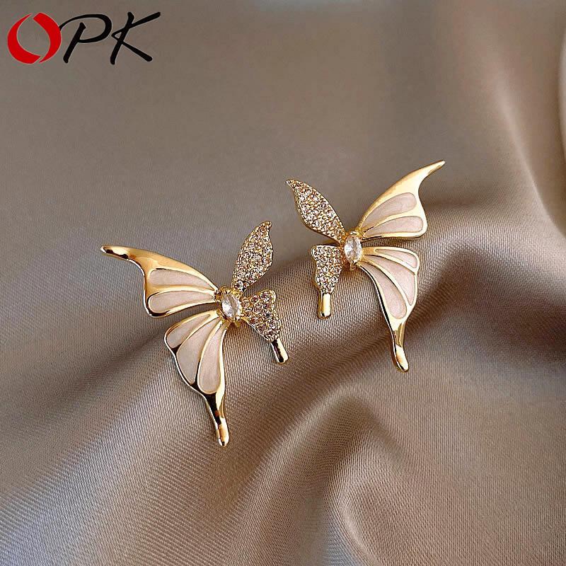 Modă coreeană Cercei Stud Fluture Zirconiu pentru Femei Elegante Drăguți Metalici… Mai mult