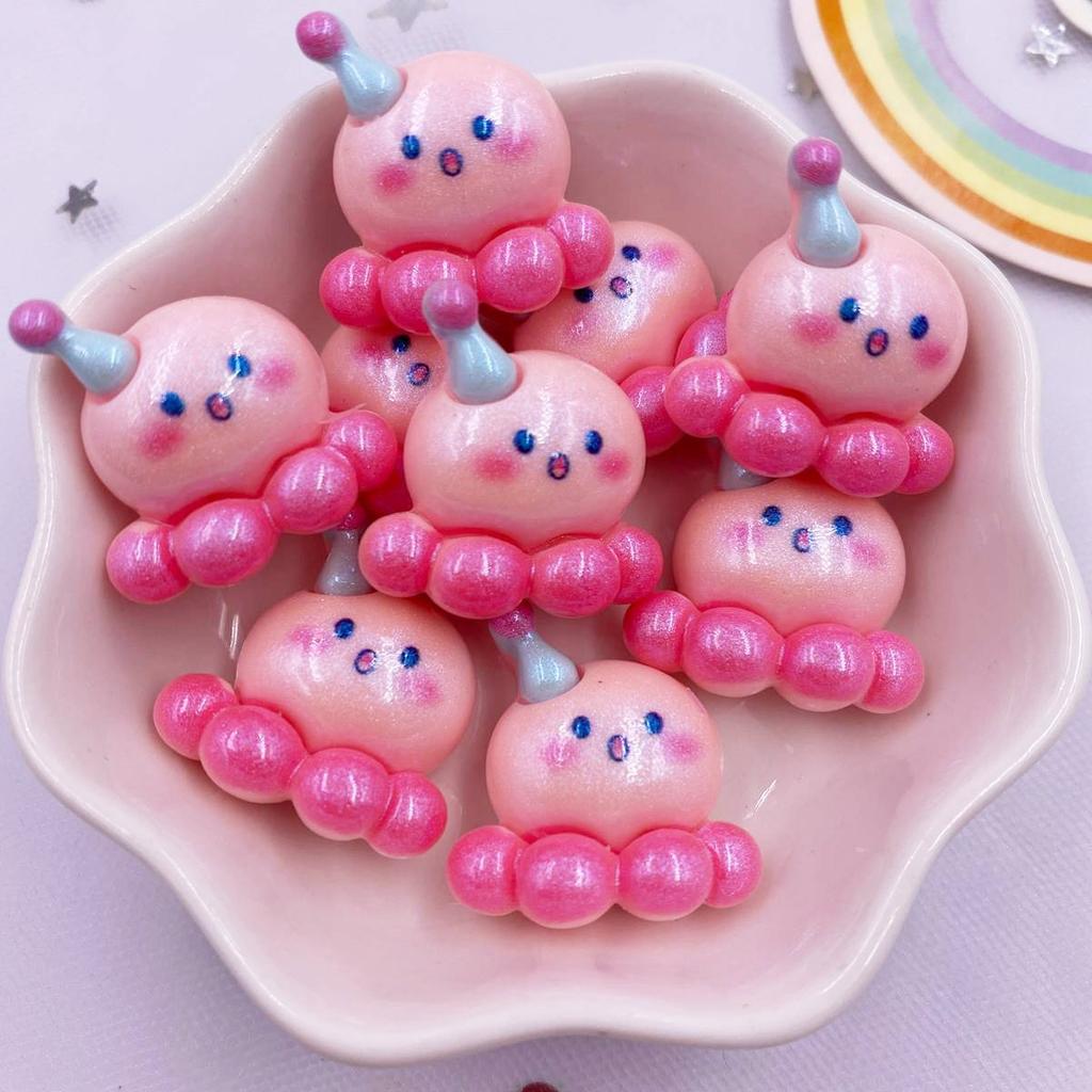 12pcs Colorful Resin Jellyfish Crabs Shells Seahorses Octopuses Whales Ocean Animal Flatback Scrapbook DIY Figurine Decor Crafts