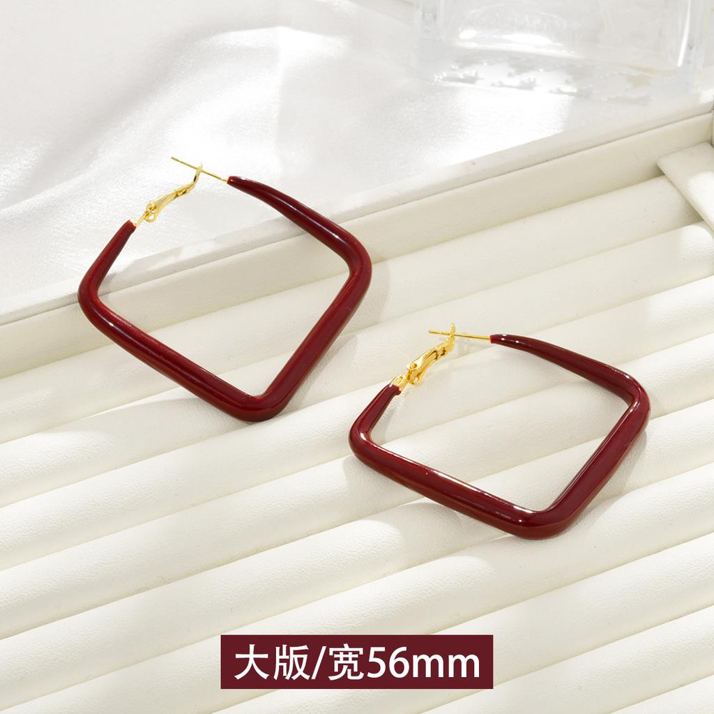 Autumn and winter new Ankola red big circle earrings exquisite trend atmosphere light luxury high sense fashionable earrings earrings