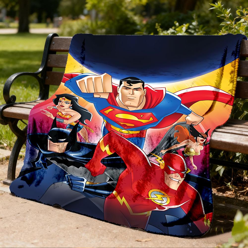 1pc Superman Outdoor Flannel Throw Blanket Soft, Lightweight & Warm