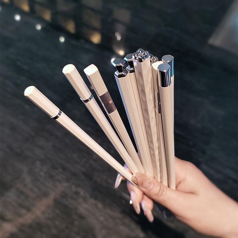 Italian Style White Alloy Chopsticks