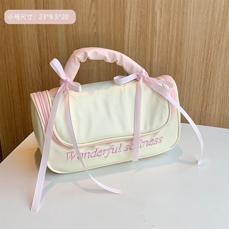 

NEW Creative Large-capacity High-end Waterproof Travel Cosmetic Toiletry Carrying Storage Bag