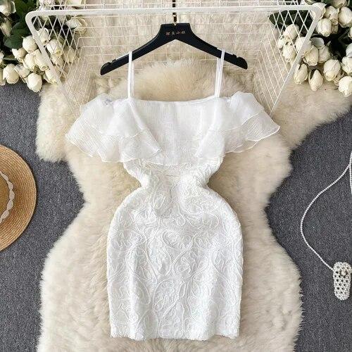 

Элегантное цветочное сексуальное цельное платье, женское платье с высокой талией и рюшами, мини-платья на бретелях, женское корейское модное платье для отдыха, вечерние платья 2024 S белый
