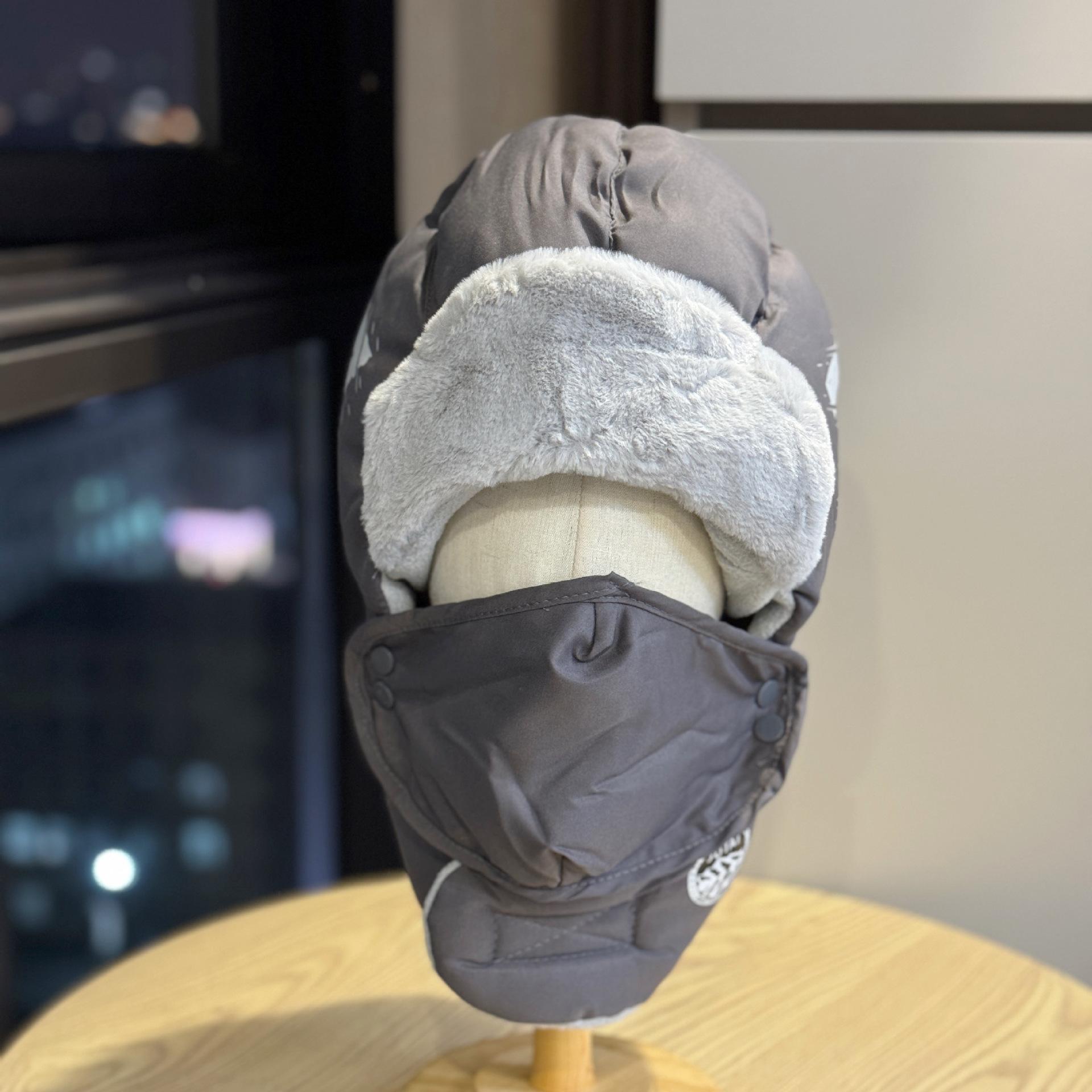 

New winter-proof hat for men and women, outdoor cycling windproof face mask, Lei Feng hat, winter fleece-lined thickened neck warmer integrated hat Adult54-60Average Size темно-сірий