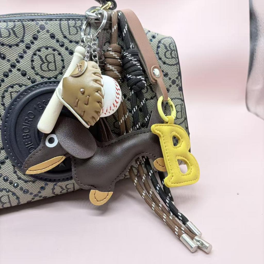 Jinshang Miu Series Dachshund Letter Baseball Keychain - Handmade Leather Schoolbag Pendant with Woven Rope Ornament