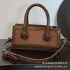 Go out handbag women's 2025 new high-end retro suede shoulder bag commuter messenger small square bag