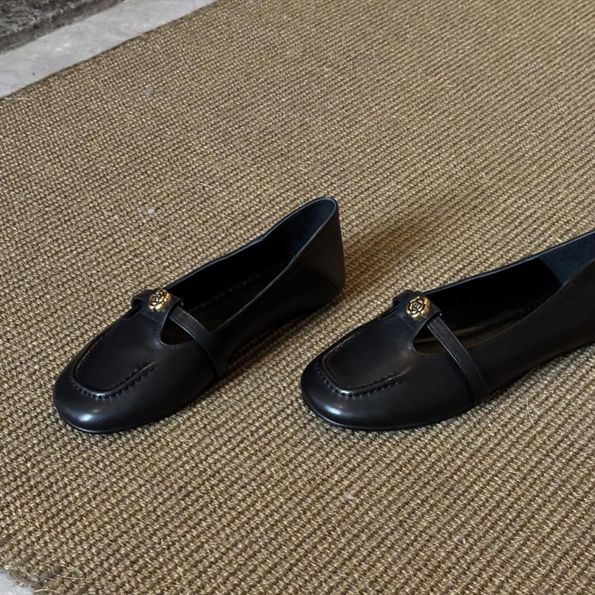 

Sheepskin version~ retro simple design, light mouth thick heel soft sole, not tired to wear outside, casual versatile commuter women s shoes 40 чёрный