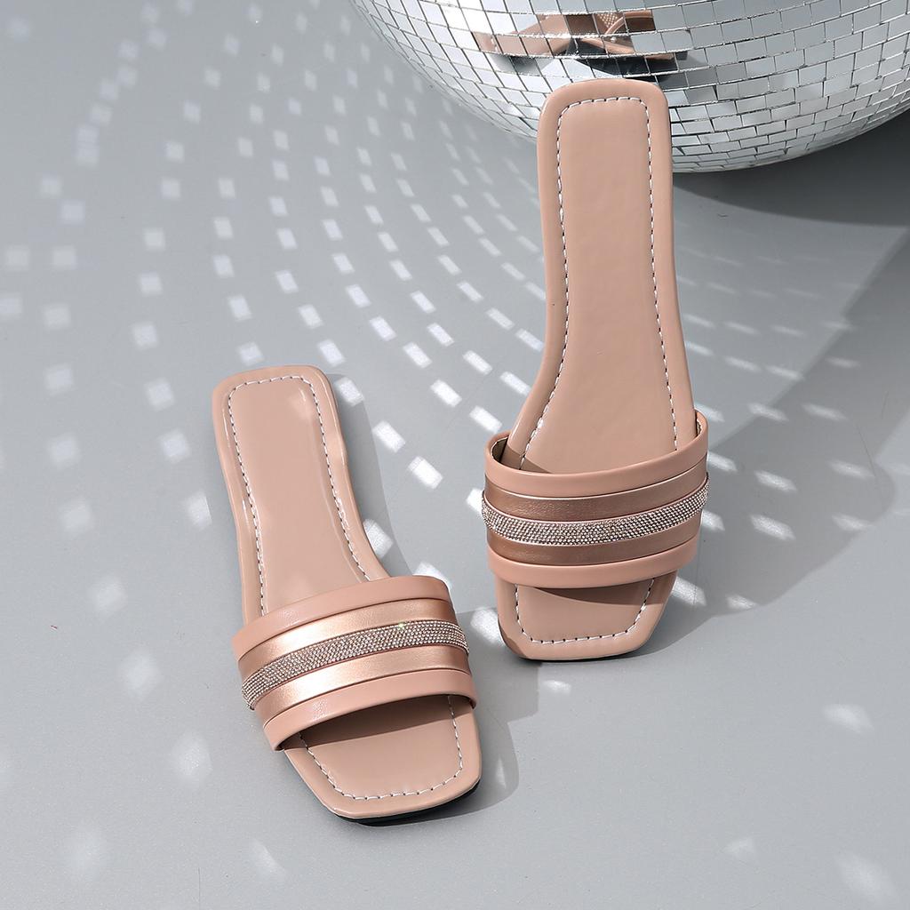 Foreign trade flat-bottomed casual slippers women's summer 2025 new models with soft bottom fashion outer wear sandals women
