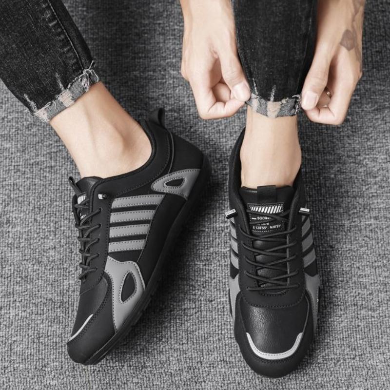 Slip-on Casual Shoes for Men New Men's Sneakers Comfortable Lightweight Male Loafers Soft Men Flat Shoes Zapatillas De Hombre