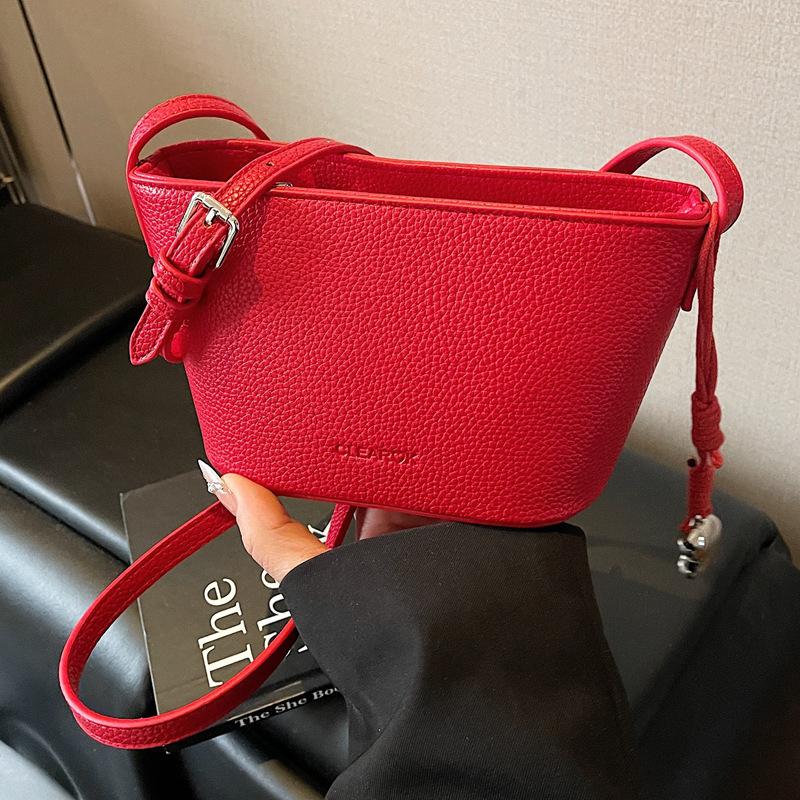 This Year's Popular Small Bag Women's Summer 2025 New Simple and Versatile Shoulder Messenger Bag Korean Version Bucket Bag