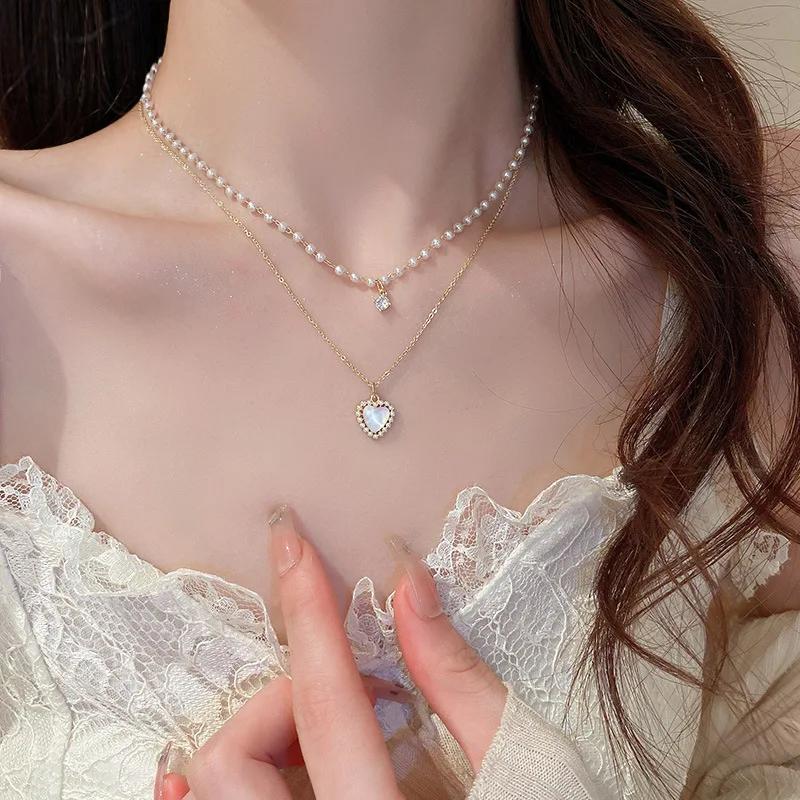 New Simple Metal Imitation Pearl Beaded Pendant Necklace Moon Metal Link Splicing Choker for Women Ladies Jewelry Wedding Gifts