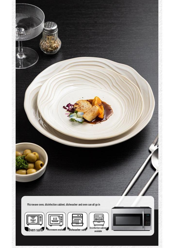 Elegant Wavy Edge White Ceramic Dinner Plate - High-End Creative Tableware