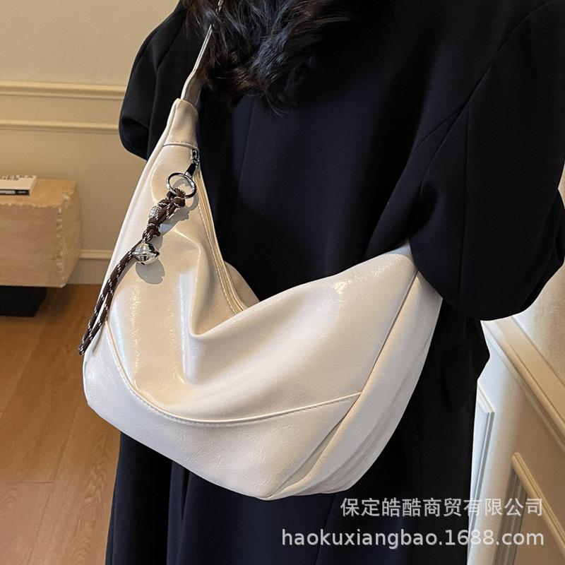 Simple Large-capacity Bag Women's 2025 New Fashion Versatile Casual Shoulder Bag Student Commuter Messenger Tote Bag