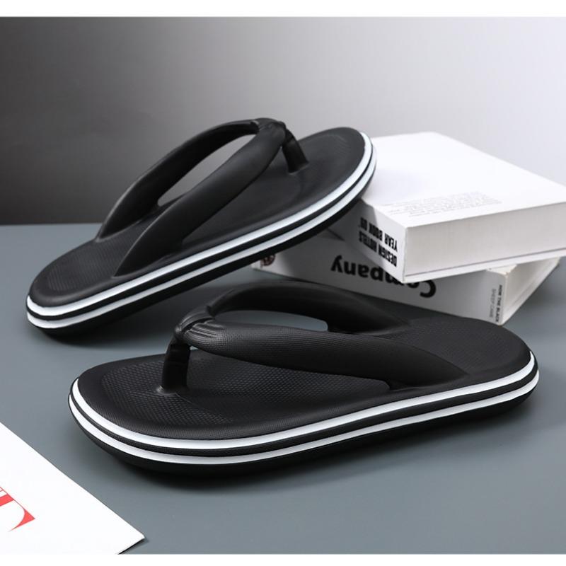 Infradito Sandali da Uomo con Laccetto Estivi 2025 Nuove Scarpe da Donna Fondo Spesso EVA Antiscivolo Ciabatte da Doccia Scarpe da Esterno/Interno per Coppie