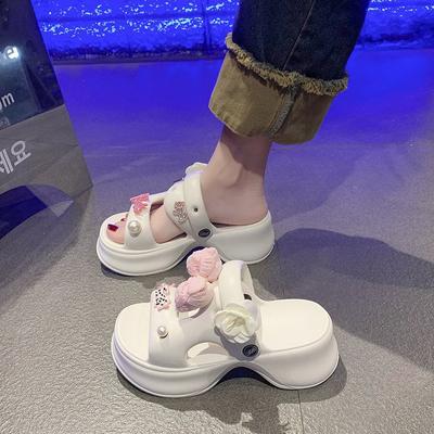 Niedliche Hausschuhe im Feenstil Damen Mary Jane Tragen 2024 neue Mode auf Scheiße treten Gefühl dicksohlige Lochschuhe Sandalen Tide