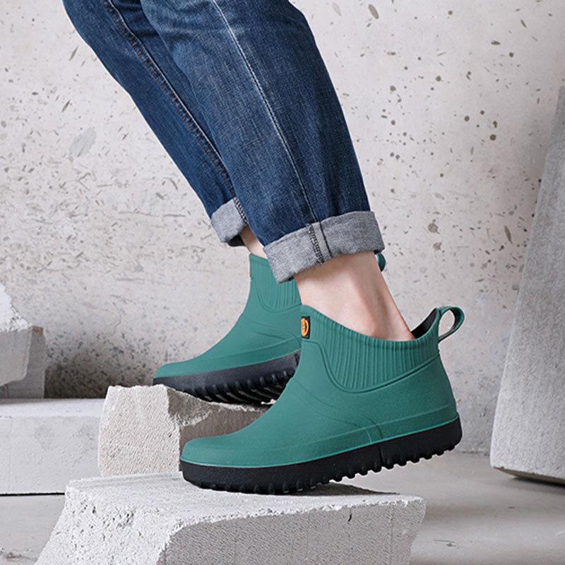 Fashion Rubber Men's Rain Shoes Slip On Waterproof Ankle Boots PVC Rain Boots Work Flat Shoes 2024 Fashion Men's Casual Boots
