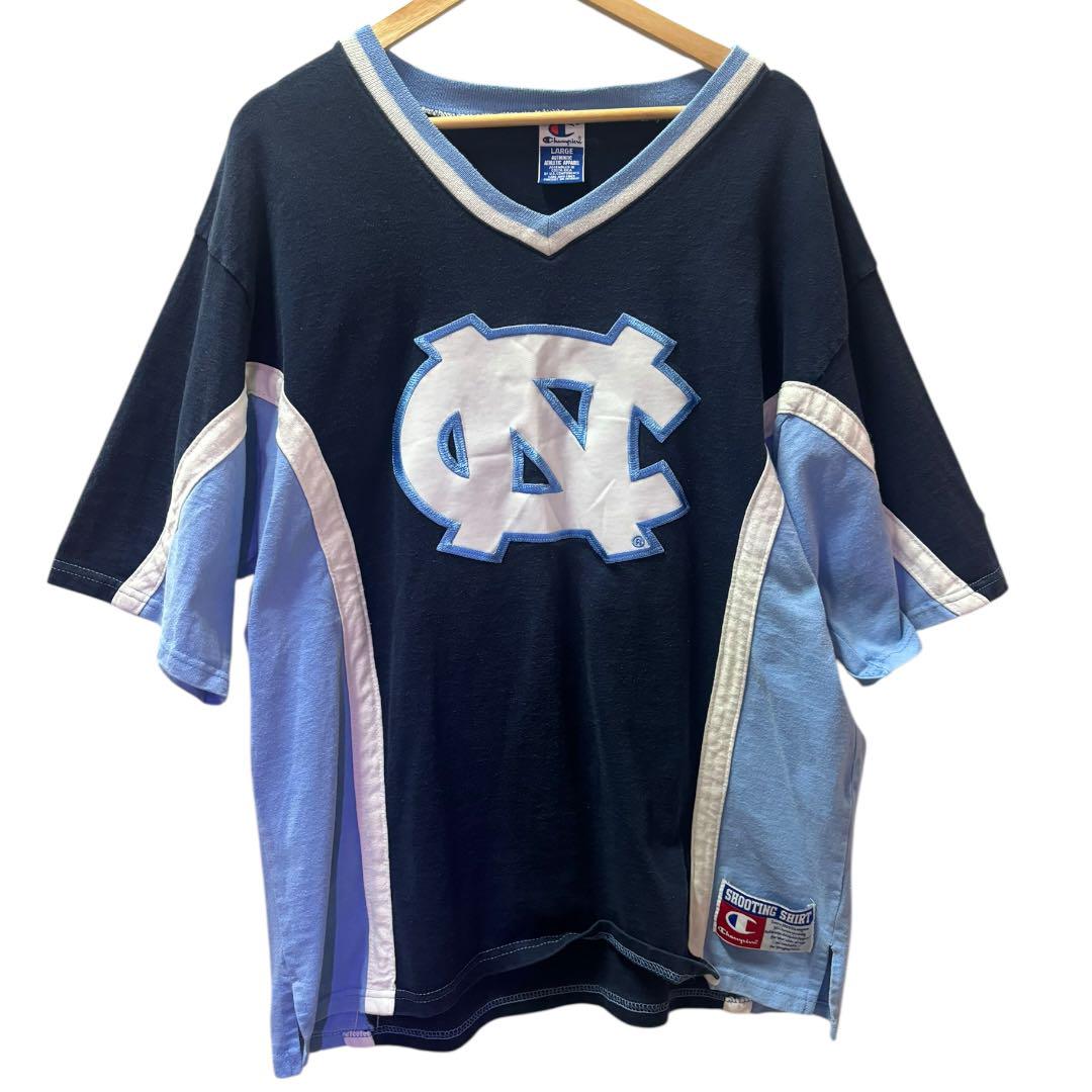 

[USED] Champion North Carolina Hockey Game T-Shirt