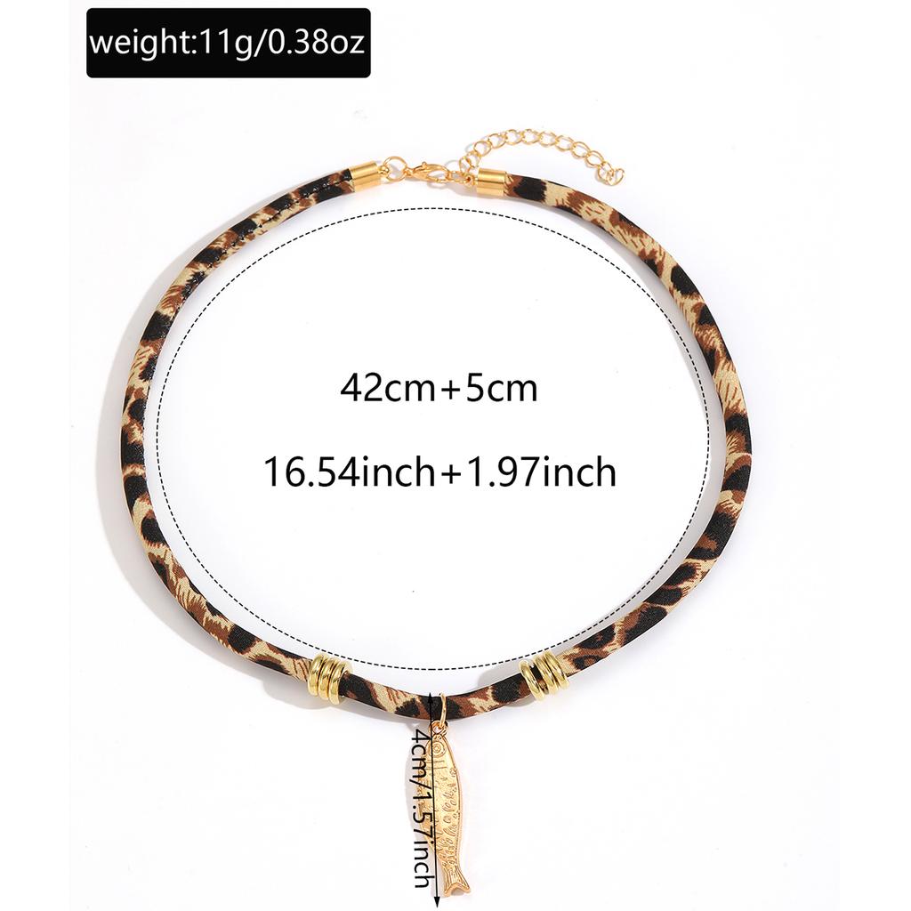 Vintage Leopard Print Necklace Sun Fish Shell Pendant Chain Sun Fish Shaped Pendant Necklace for Women and Girls